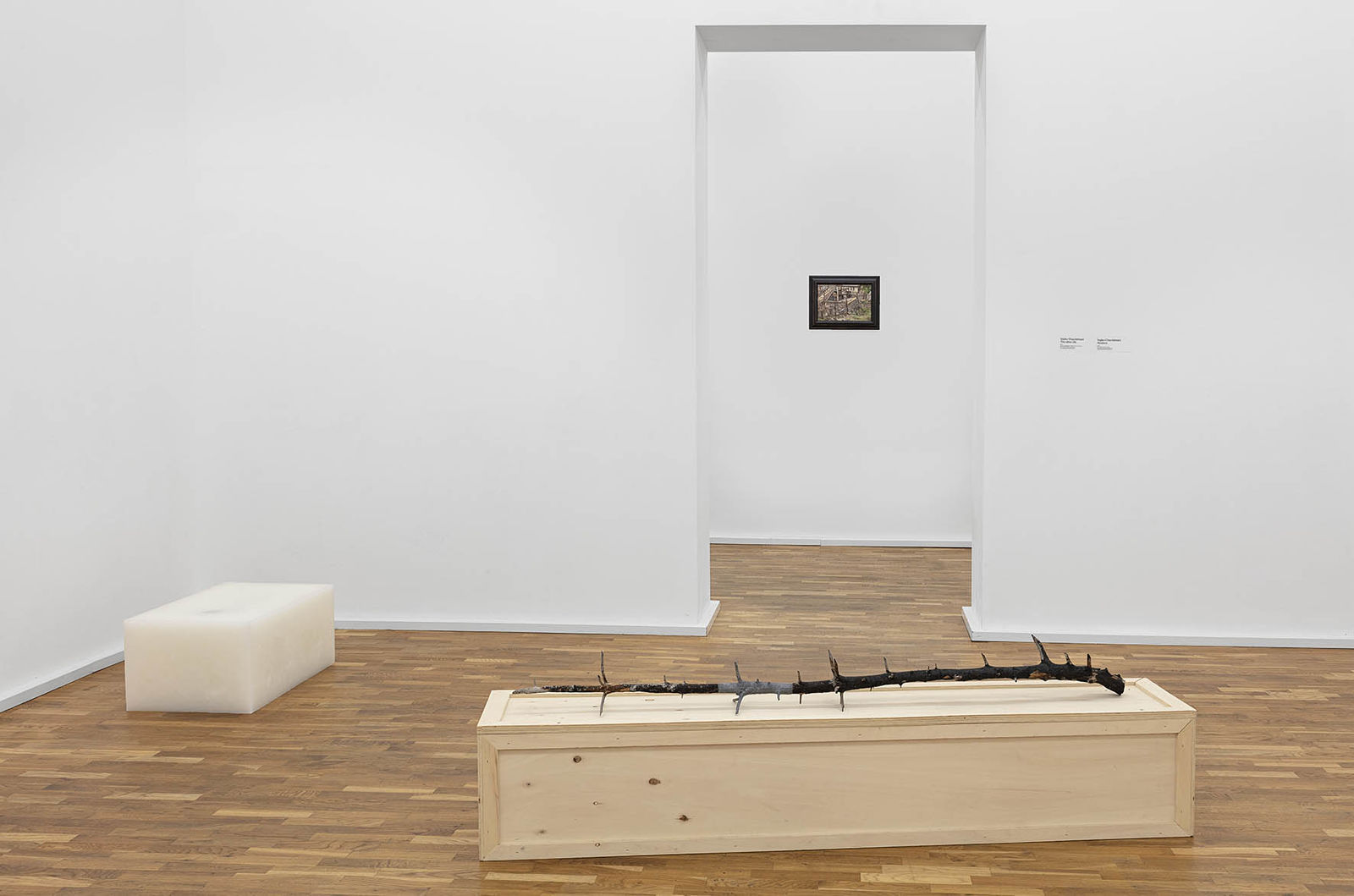 <p>Our Present, Exhibition view, MGKSiegen, Works by Vajiko Chachkhiani, The other life, 2014, Hunters, 2014, Courtesy the artist, Work by Lucian Freud, Children´s Playground, 1975, © The Lucian Freud Archive/Bridgeman Images, Photo: Philipp Ottendörfer</p>