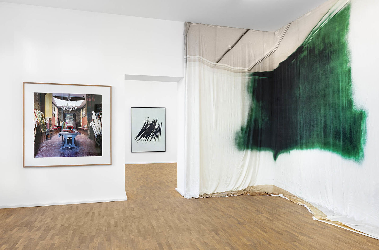 <p>Our Present, Exhibition view, MGKSiegen, Work by Candida Höfer, Antica Tessiture Luigi Bevilacqua Venezia II, 2003, © VG Bild-Kunst, Bonn 2020, Work by Hans Hartung, T1956–8, 1956, © VG Bild-Kunst, Bonn 2020, Work by Katharina Grosse, Ohne Titel, 2019, © VG Bild-Kunst, Bonn 2020, Photo: Philipp Ottendörfer</p>