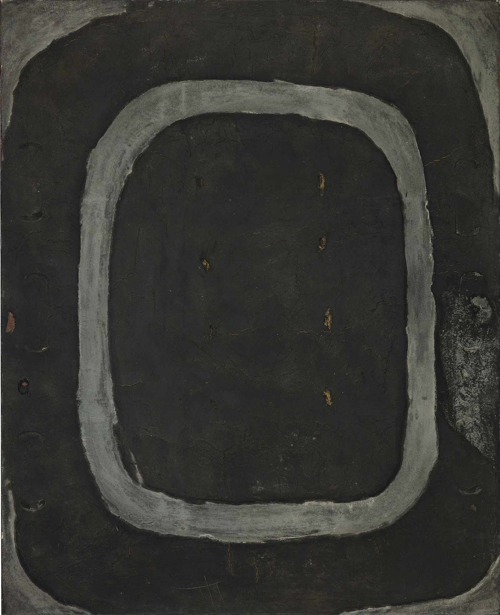 <p>Antoni Tàpies, Oval gris-marró, 1959, The Lambrecht-Schadeberg Collection, © Comissió Tàpies/VG Bild-Kunst, Bonn 2022, Foto: Philipp Ottendörfer</p>
