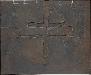 Signes blancs sobre marró